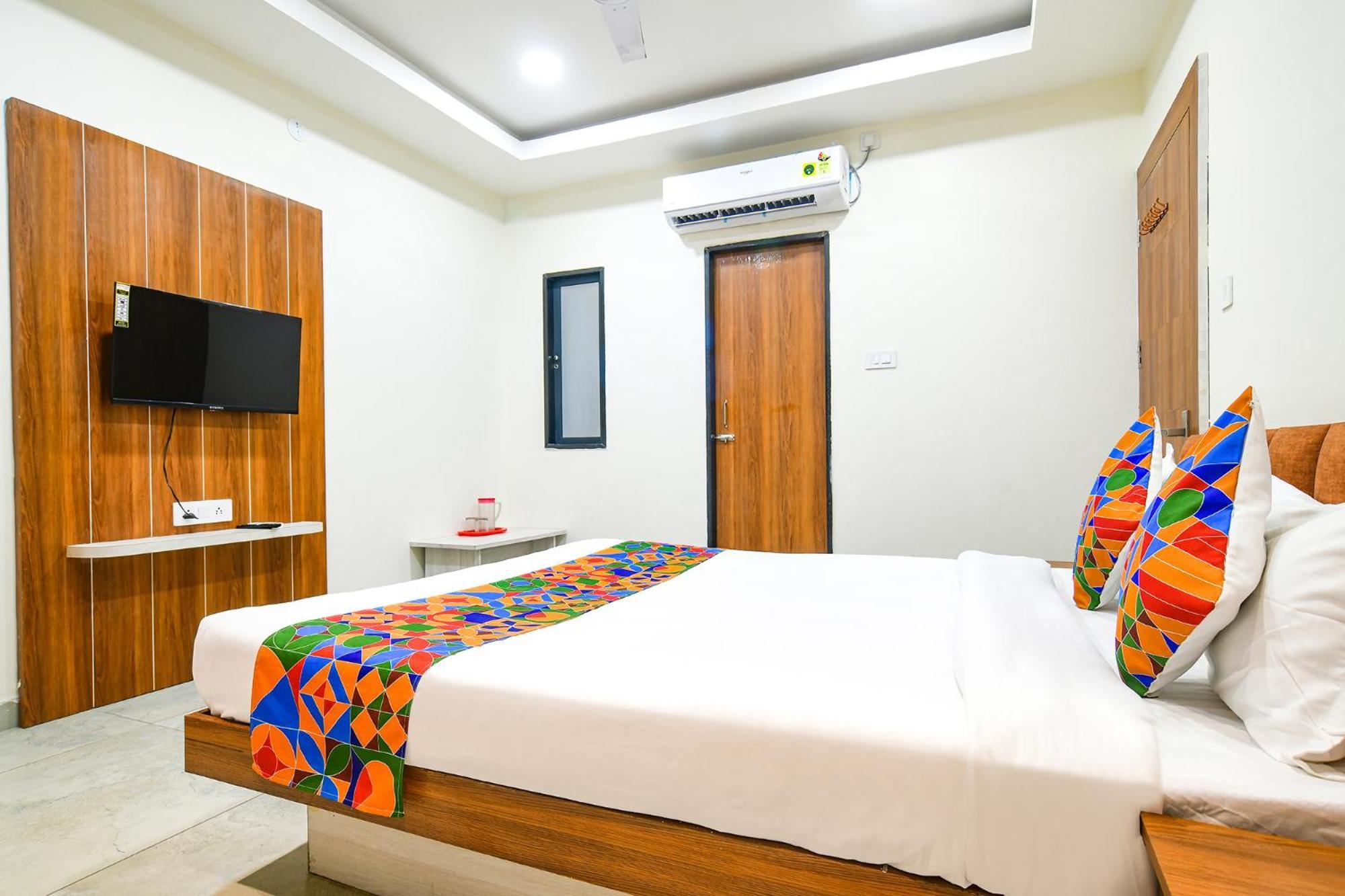 Fabhotel Shree Nakoda Paradise Ujjain Esterno foto